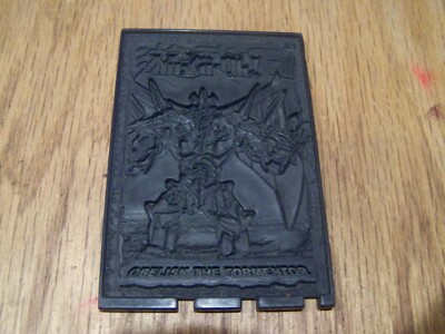 OBELISK THE TORMENTOR YU-GI-OH ! BLACK PLASTIC 1996 TRADING CARD # 81-image