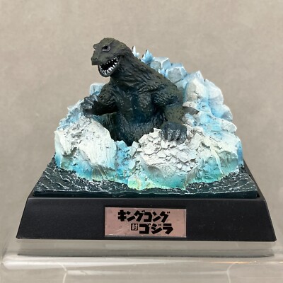 Bandai King Kong vs. Gojira Godzilla Diorama Appearance Set Anime Figure Japan-image
