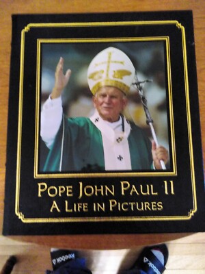 Pope John Paul II A Life In Pictures, by Henri Tincq, EASTON PRESS, Leather -NEW-image
