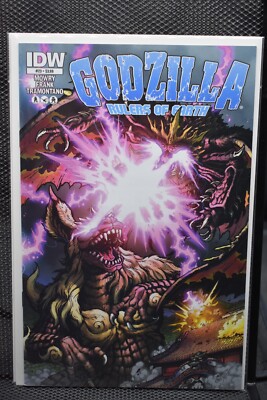 Godzilla Rulers of Earth #23 Matt Frank Cover A IDW 2015 King Caesar Mothra 9.6-image