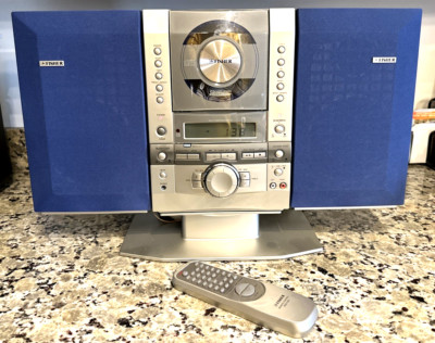 Fisher SLIM-1500 AM FM CD Player Stereo w/ Detachable Speakers WORKS HAS 1 QUIRK-image