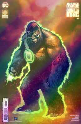 🌟FOIL🌟 JUSTICE LEAGUE VS GODZILLA VS KONG #7 (KONG AS GREEN LANTERN VARIANT)-image
