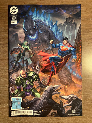 JUSTICE LEAGUE VS GODZILLA VS KONG 2 #1 - QUAH VARIANT - 1ST PTG - DC (2025)-image