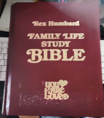 Rex Humbard Family Life Study Bible 