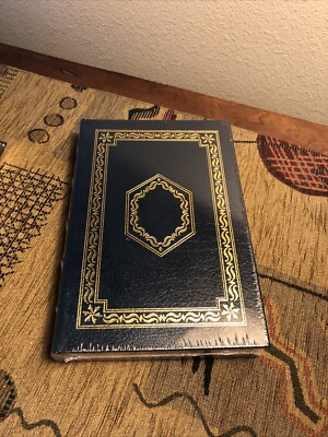 AMERICAN HEROINES by Kay Bailey Hutchinson Easton Press SEALED & SIGNED!-image