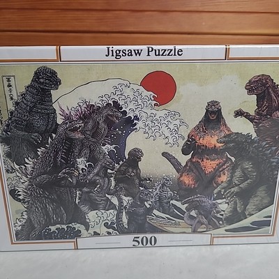 GODZILLA King Of The Monsters Kaiju 500 PUZZLE 300 Pcs NEW BePuzzle Import-image