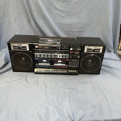 Fisher Ph-d715 Studio Standard Am/fm Radio, Cassette And CD Player, Boombox-image