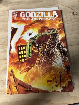 Godzilla 70th Anniversary Cover A-E. J. Su (IDW Publishing May 2024)-image