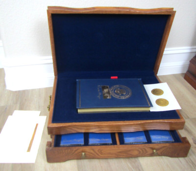 EASTON PRESS RONALD REAGAN AN AMERICAN LIFE LIMITED EDITION SIGNED OAK BOX 2000-image