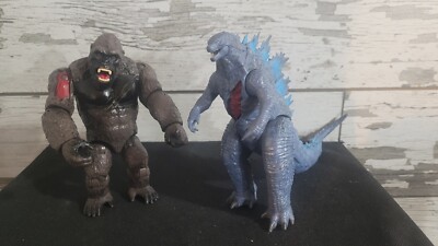 Lot of 2 Playmates Monsterverse Godzilla VS Kong Battle Damage 6