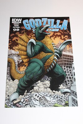 Godzilla Rulers of Earth 1 NM 2013 Sub Variant Gigan Cover Art Adams BOARDED-image