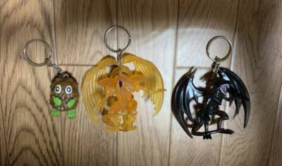 Yu-Gi-Oh! Keychain Vintage Red Eyes Kuribo Winged Dragon Of Ra-image