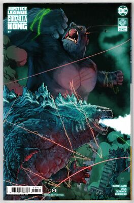 JUSTICE LEAGUE VS GODZILLA VS KONG #7- 1:25 MIKEL JANIN CARDSTOCK VARIANT- DC-image