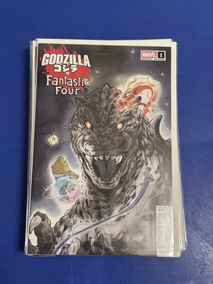 GODZILLA VS. FANTASTIC FOUR #1 1ST PRINT PEACH MOMOKO VARIANT F Comic 2025 NM+-image