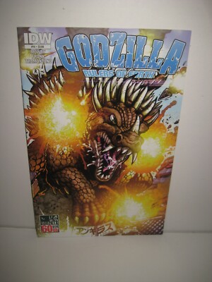 Godzilla Rulers of Earth #14 First Print IDW Comic Book 2014 Chris Mowry-image