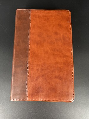 King James Bible Giant Print Standard Edition (2017) Leather Bound Gilt Edging-image