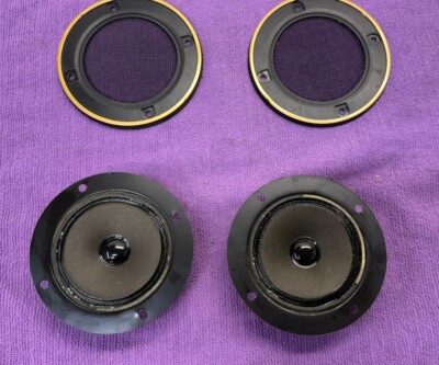 2X Vintage 4