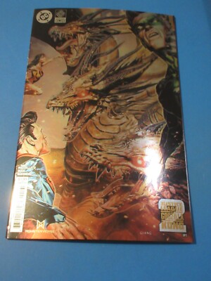 Justice League vs Godzilla vs Kong II #1 Giang Foil Variant NM Gem Wow-image