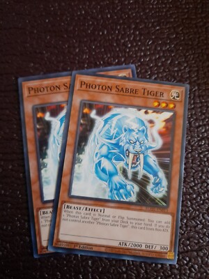 Yu-Gi-Oh! TCG Photon Sabre Tiger Egyptian God Deck: Obelisk the Tormentor N/M X2-image