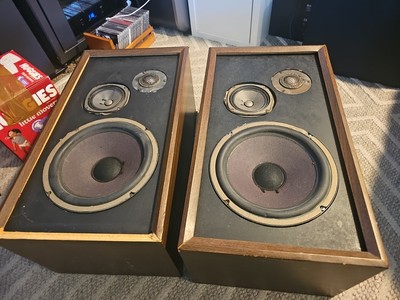 vintage fisher speakers Pair-image