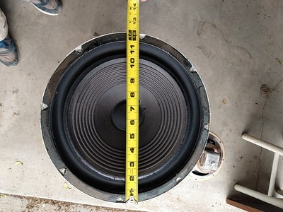2 woofers from The Fisher speakers XP-9B Tested And Working 12