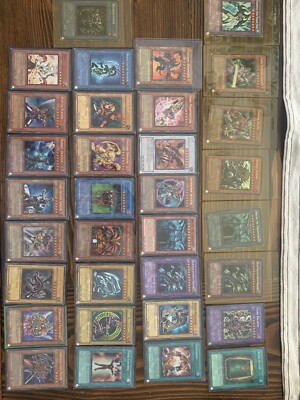 yugioh deck with 2 Obelisk The Tormentor, 2 Blue-Eyes Ultimate Dragon and more-image
