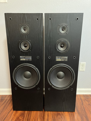 FISHER 3-WAY FLOORSTANDING TOWER SPEAKERS STV-9728 BLACK 10 Inch Woofer-image