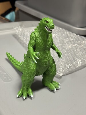 MARVEL COMIC 7” KAIJU JAPAN VINYL 2024 GODZILLA STYLE RAYMOND TOYS GREEN MONSTER-image