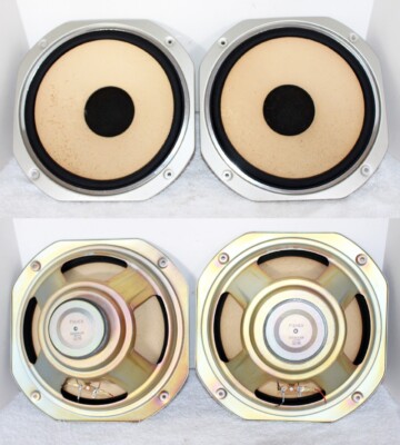 Pair of Fisher DS-825 Speakers 12