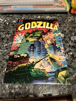 GODZILLA #4 (of 6) Dark Horse Comics Nov. 1988 LIMITED SERIES NICE SHAPR-image