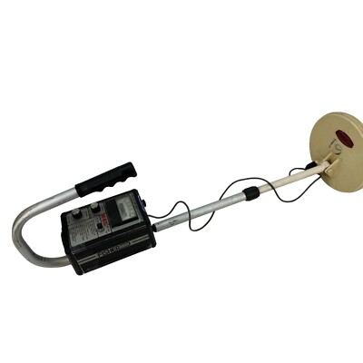 Fisher Labs M-65 Valve & Box Locator Metal Detector (Bad Speaker)-image