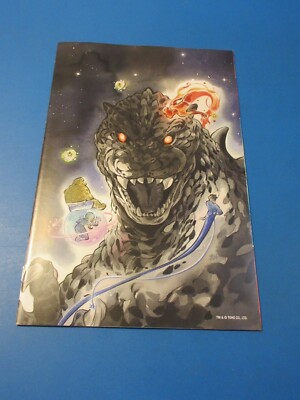 Godzilla vs Fantastic Four #1 Rare 1:100 Momoko virgin variant  NM Gem Wow-image