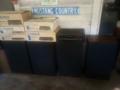 Old Vintage Stereo Set With Equalizer And Tuner -image