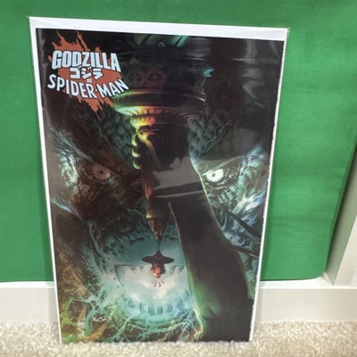 Godzilla Vs Spider-Man #1 Gleason Foil Variant NM-image