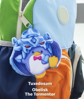 2024 McDonalds Yu-Gi-Oh X Hello Kitty #7 Tuxedosam x Obelisk The Tormentor Toy-image